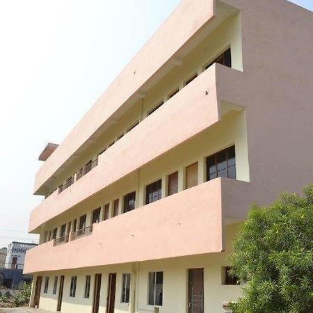 Maitri Hostel Bhilai Εξωτερικό φωτογραφία